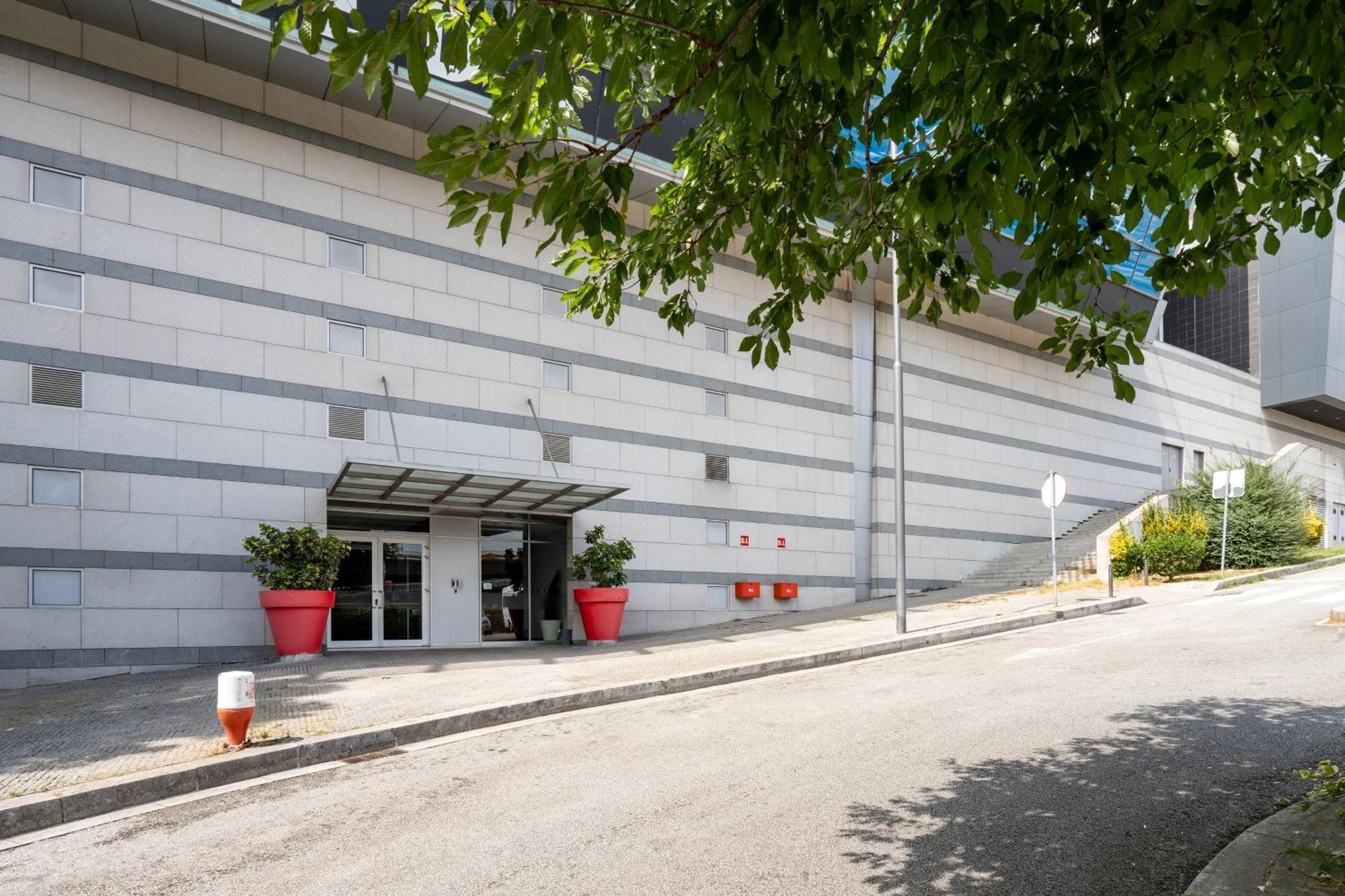 Viva Stadium Residence Studios Porto Buitenkant foto